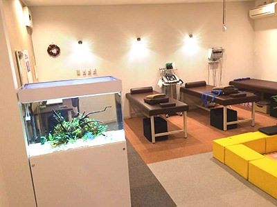 店舗内装1